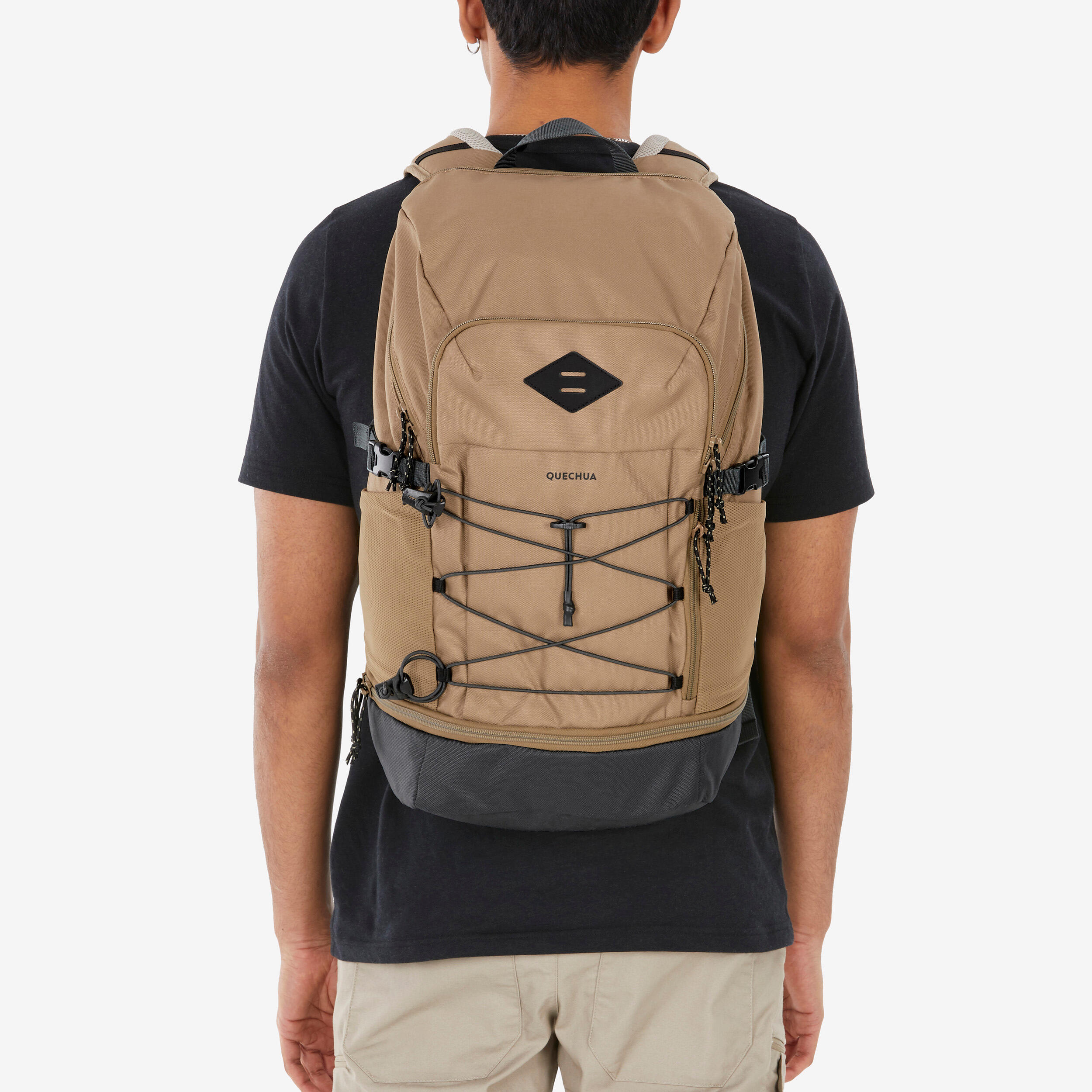 Mochila con múltiples bolsillos